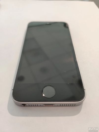 Лот: 13830226. Фото: 1. Телефон Apple iPhone SE 64Gb Space... Смартфоны