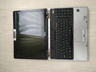 Лот: 15051589. Фото: 1. Ноутбук Asus L54T с дефектами. Ноутбуки