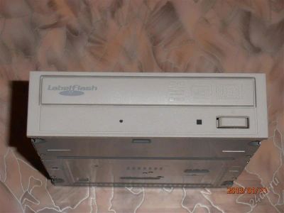 Лот: 1538813. Фото: 1. Optiarc DVD RW AD-7173S white. Приводы CD, DVD, BR, FDD