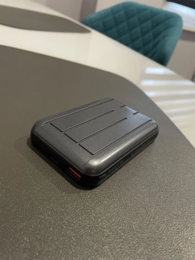 Лот: 25781387. Фото: 1. Внешний аккумулятор TFN с MagSafe. Внешние, портативные аккумуляторы для смартфонов (Power bank)