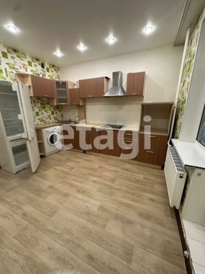 Лот: 24958795. Фото: 1. Сдам 3-комн. кв. 89.5 кв.м. Красноярск... Квартиры, студии