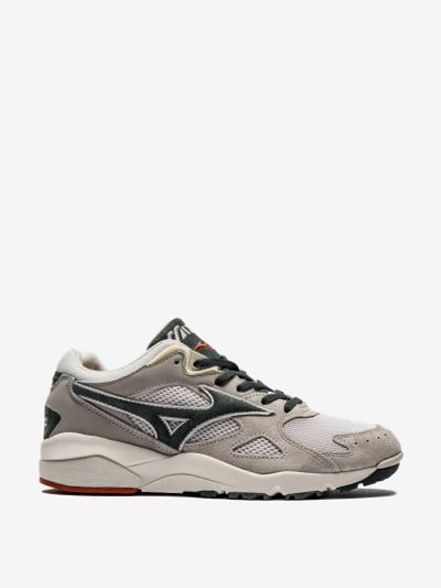 Лот: 25369498. Фото: 1. Кроссовки Mizuno Sky Medal Premium... Кеды, кроссовки, слипоны