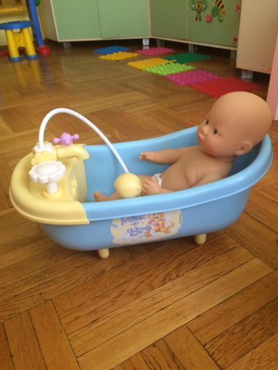 Лот: 7819744. Фото: 1. Кукла и ванна Baby Born. Куклы и аксессуары