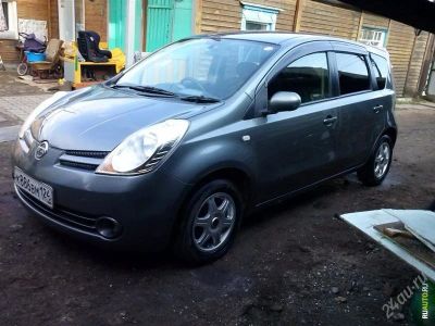 Лот: 2923303. Фото: 1. Nissan Note, 2005 год ( срочно... Автомобили