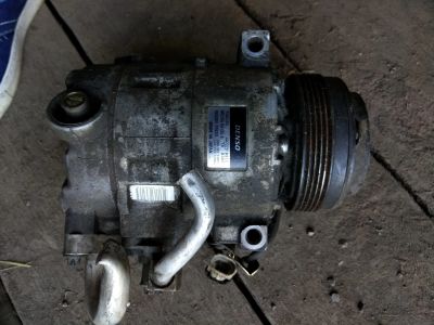 Лот: 11853217. Фото: 1. Компрессор кондиционера Opel zafira... Двигатель и элементы двигателя