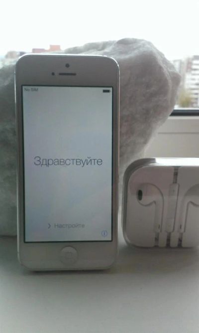 Лот: 3261366. Фото: 1. Iphone 5 white. Смартфоны