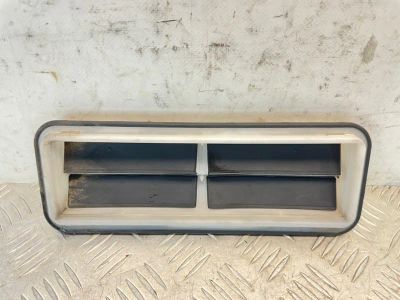 Лот: 25133185. Фото: 1. решетка вентиляционная Opel Astra... Другое (автозапчасти)