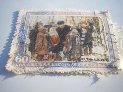 Лот: 8303267. Фото: 1. Ленин с детворой. Распродаётся... Марки