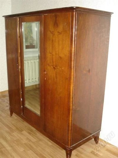 Лот: 2104729. Фото: 1. Шкаф. Шкафы, шкафы-купе