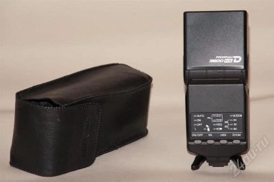 Лот: 502041. Фото: 1. Фотовспышка Minolta Program Flash... Вспышки, осветители, рассеиватели