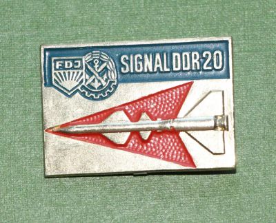 Лот: 4415681. Фото: 1. Знак Армия ГДР. Военные. (П№25... Сувенирные