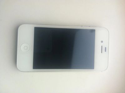 Лот: 9336734. Фото: 1. Apple iPhone 4S. Смартфоны