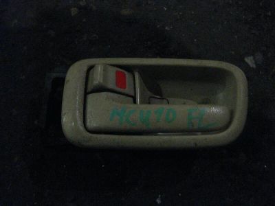 Лот: 20896675. Фото: 1. Ручка двери внутренняя Toyota... Кузов