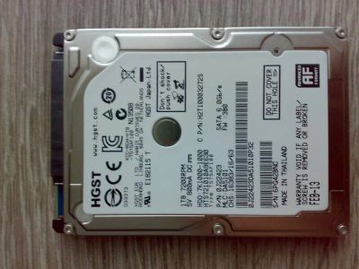Лот: 5535312. Фото: 1. 2.5" Жесткий диск Hitachi Travelstar... Жёсткие диски (HDD)