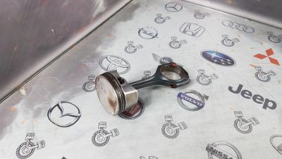 Лот: 23587796. Фото: 1. Поршень с шатуном Mercedes-Benz... Двигатель и элементы двигателя