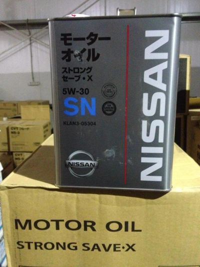 Лот: 7120110. Фото: 1. Nissan strong save x 5W30 SN... Масла, жидкости