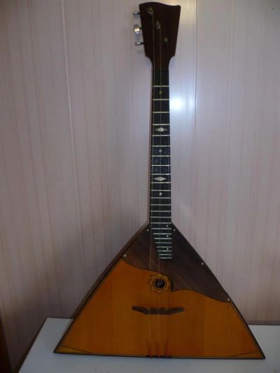Лот: 3541552. Фото: 1. Концертная балалайка Прима. Другие струнные