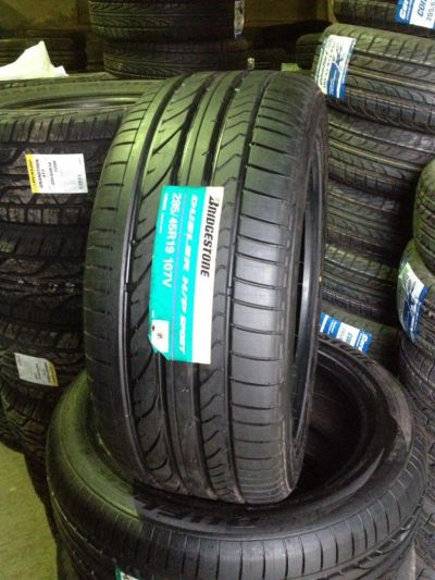 Лот: 5817657. Фото: 1. 285/45 R19 Bridgestone DHPS 107V... Шины