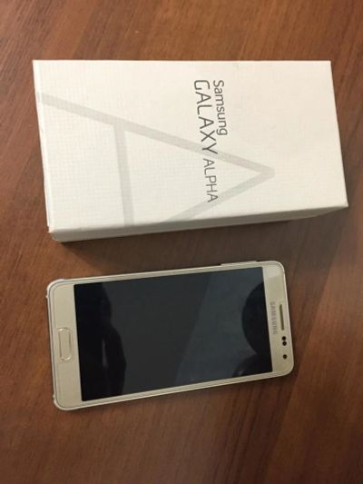 Лот: 11546883. Фото: 1. Samsung Galaxy Alpha. Смартфоны