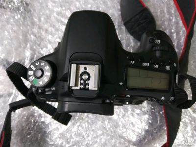 Лот: 13752745. Фото: 1. Фотоаппарат Canon EOS 70D body... Цифровые зеркальные