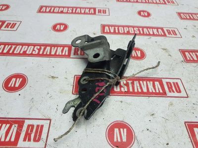Лот: 20895941. Фото: 1. Петля капота Mazda Tribute EPEW... Кузов