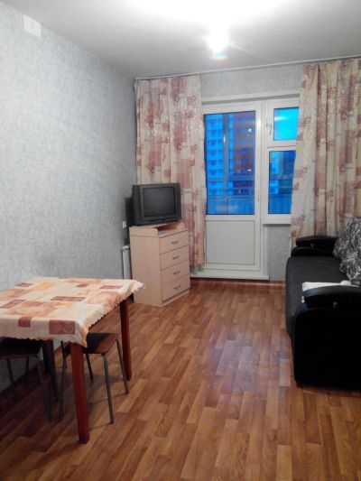 Лот: 9750508. Фото: 1. Сдам в аренду 1-комнатную квартиру. Квартиры, студии
