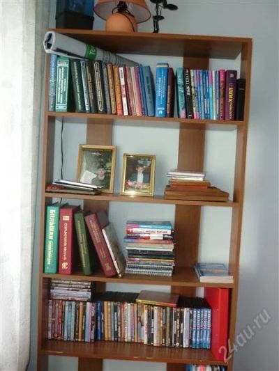 Лот: 756647. Фото: 1. Книжная полка (стойка). Разное