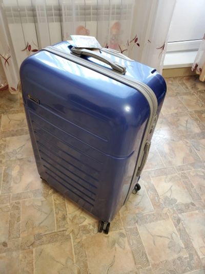 Лот: 14425393. Фото: 1. Чемодан большой SunVoyage (103... Чемоданы и сумки дорожные