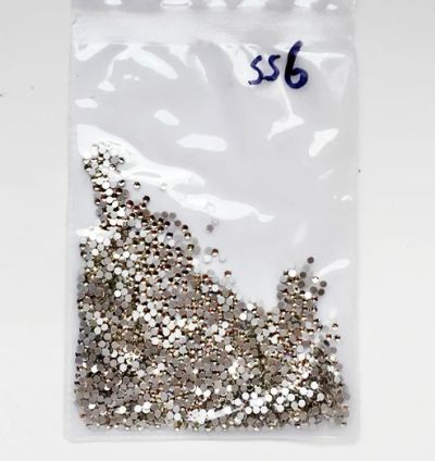 Лот: 7533357. Фото: 1. Стразы стекло ss6 1440 шт №2. Украшения, дизайн ногтей