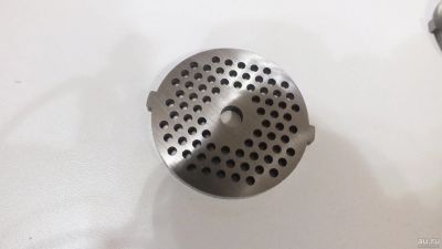 Лот: 13026399. Фото: 1. Решетка к мясорубке новая. Запчасти для остальной бытовой техники