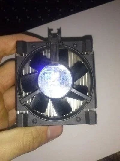 Лот: 9762506. Фото: 1. Кулер Intel A70178-001. Системы охлаждения