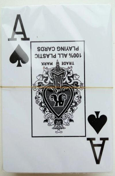 Лот: 9046543. Фото: 1. Карты пластиковые для Pokera. Настольные игры, карты
