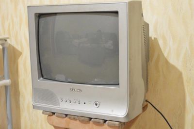 Лот: 3241224. Фото: 1. Телевизор Samsung Цветной 34см... Телевизоры