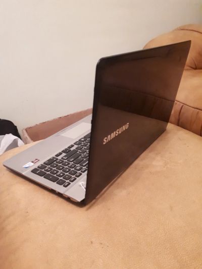 Лот: 13704056. Фото: 1. samsung np300e5v-s02ru. Ноутбуки