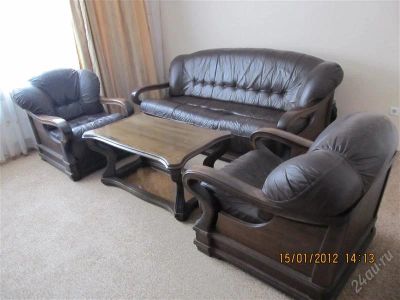 Лот: 1483132. Фото: 1. кожаная мебель (диван, 2 кресла... Кресла, пуфы