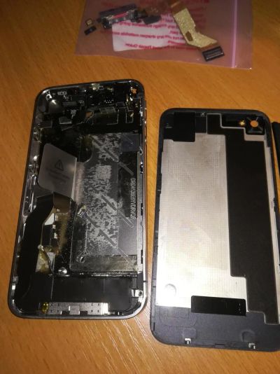 Лот: 10744889. Фото: 1. Iphone 4s (кот в мешке) читать... Смартфоны