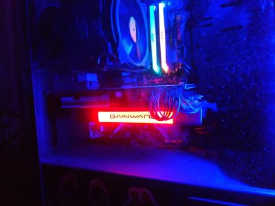 Лот: 17241542. Фото: 1. GTX 1080 Gainward Phoenix GLH. Видеокарты