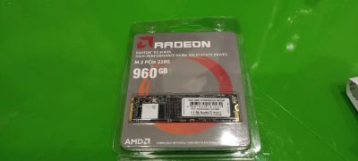 Лот: 21448339. Фото: 1. AMD Radeon R5MP960G8 960ГБ. SSD-накопители