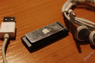 Лот: 2497196. Фото: 1. Ipod shuffle 3g 4gb (айпод шафл... Плееры