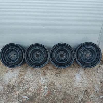 Лот: 21022976. Фото: 1. Штампованные диски r15 Toyota... Диски
