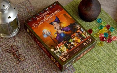 Лот: 12719901. Фото: 1. Cosmodrome Games: Алхимик из Гластонбери. Настольные игры, карты