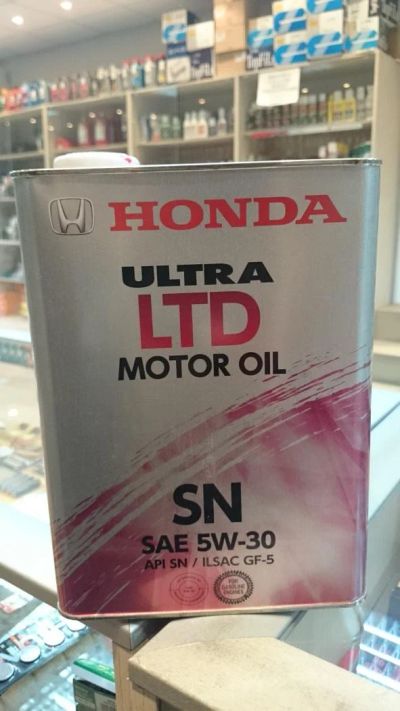 Лот: 4584847. Фото: 1. Моторное масло HONDA ULTRA LTD... Масла, жидкости