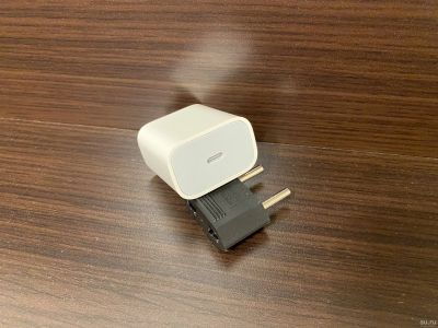 Лот: 17554777. Фото: 1. Адаптер питания USB‑C мощностью... Другое (смартфоны, связь, навигация)