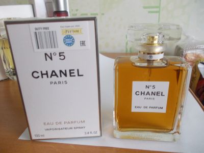 Лот: 12527897. Фото: 1. Chanel №5 Eau de Parfum 100мл... Женская парфюмерия