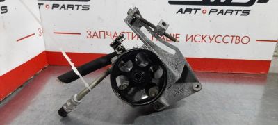 Лот: 17777019. Фото: 1. Насос гидроусилителя Subaru Impreza... Двигатель и элементы двигателя