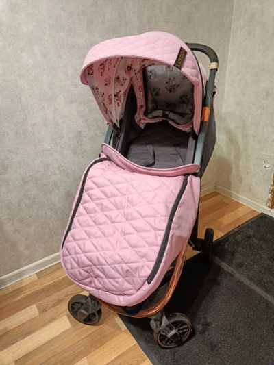 Лот: 24675065. Фото: 1. Коляска Luxmom 636 розовая. Коляски
