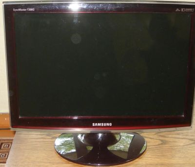 Лот: 9819053. Фото: 1. Монитор Samsung SyncMaster T200G... ЖК-мониторы