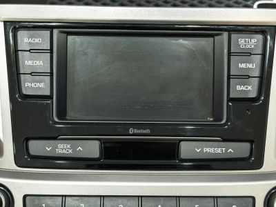 Лот: 25759283. Фото: 1. Штатная магнитола Hyundai ACB10H5EE. Автомагнитолы