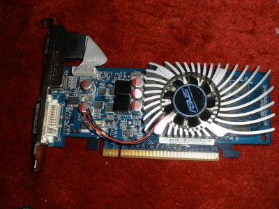 Лот: 15167916. Фото: 1. Видеокарта ASUS en 210 silent... Видеокарты