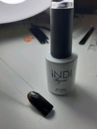 Лот: 14278356. Фото: 1. Гель лак indi черный новый. Лак для ногтей